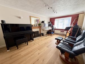 Photo 13- click for photo gallery